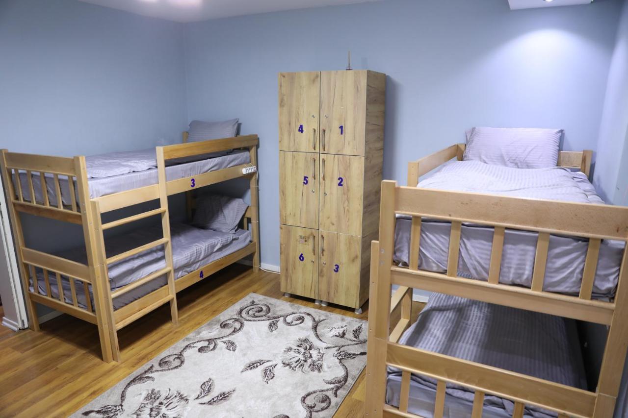 City Park Hostel Пристина Екстериор снимка