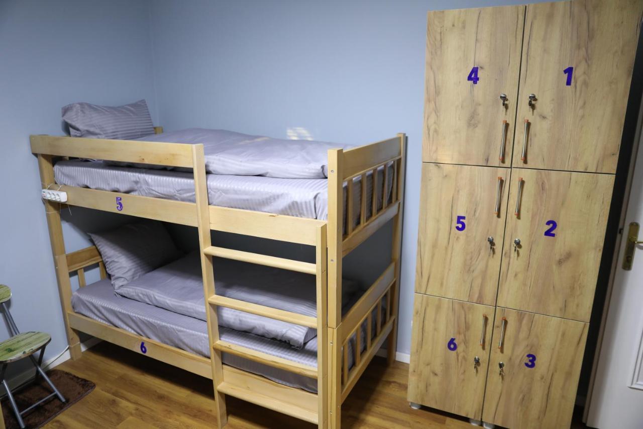 City Park Hostel Пристина Екстериор снимка