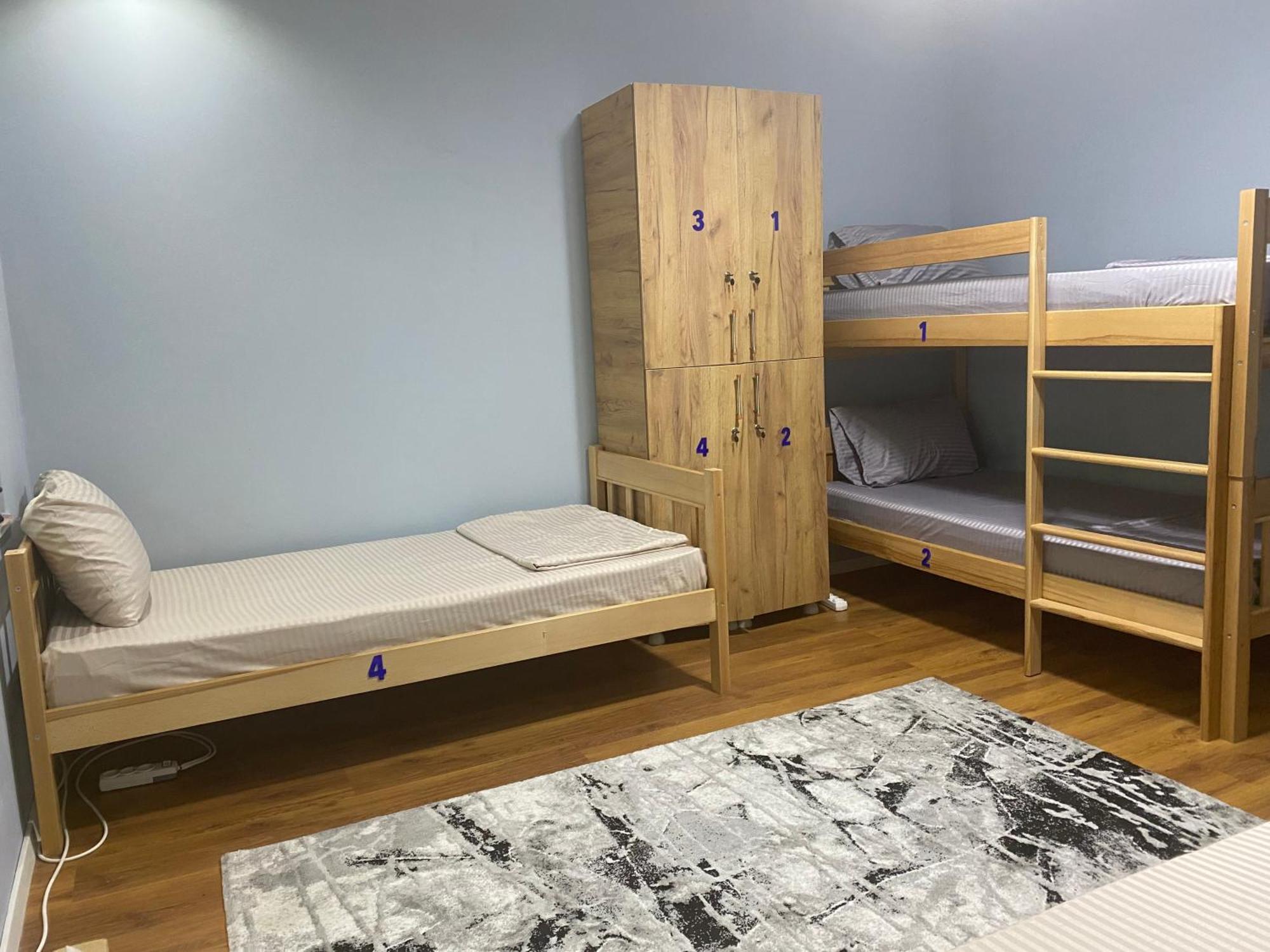 City Park Hostel Пристина Екстериор снимка